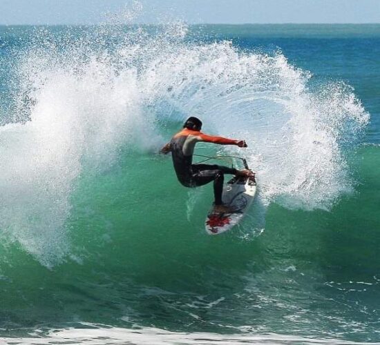 WhatsApp Image 2022 08 30 at 04.53.20 Camel Surf